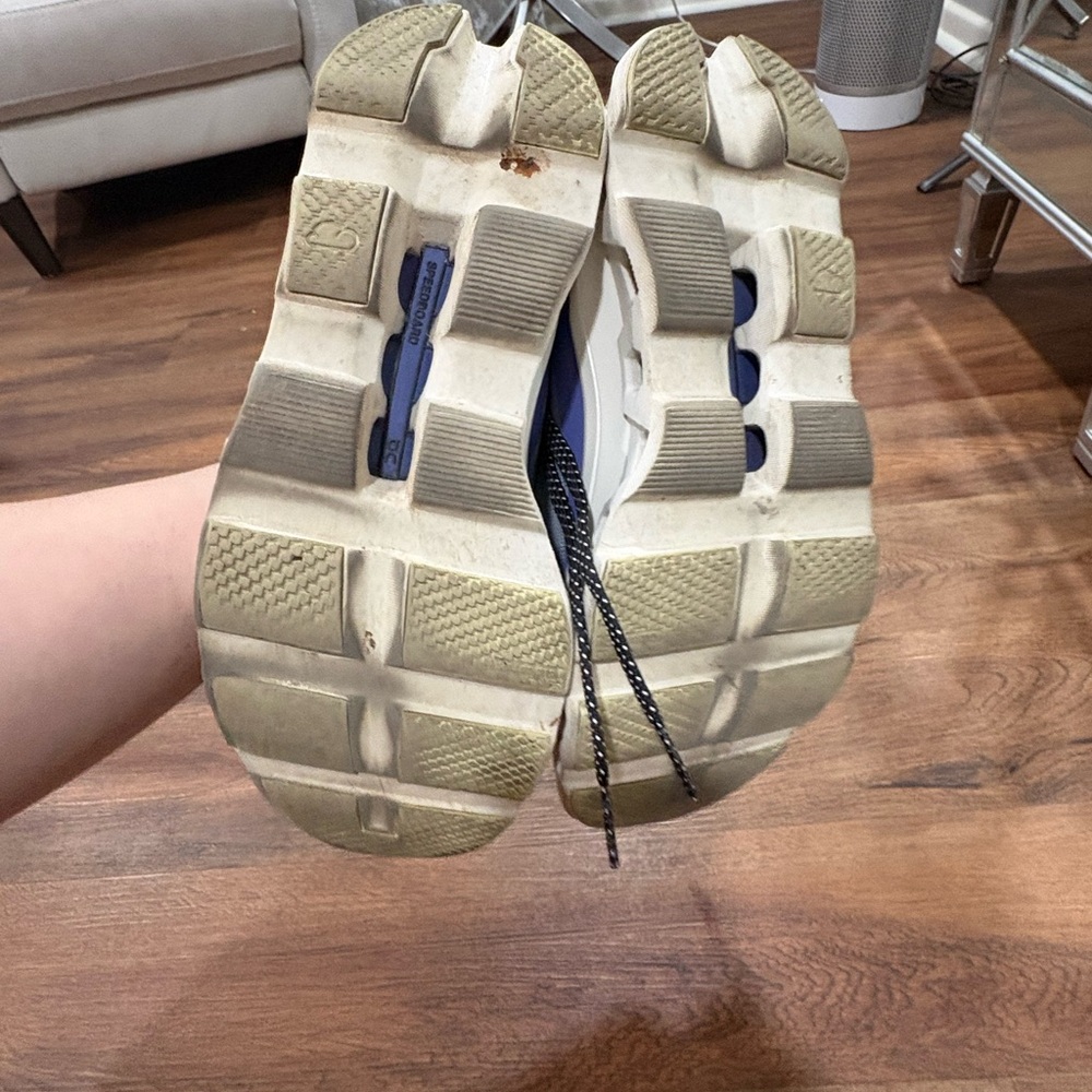 On Cloud Running Women’s Cloudmonster Running Sho… - image 6